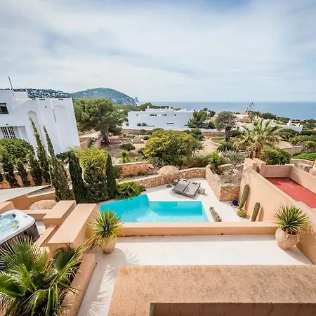 Villa La *